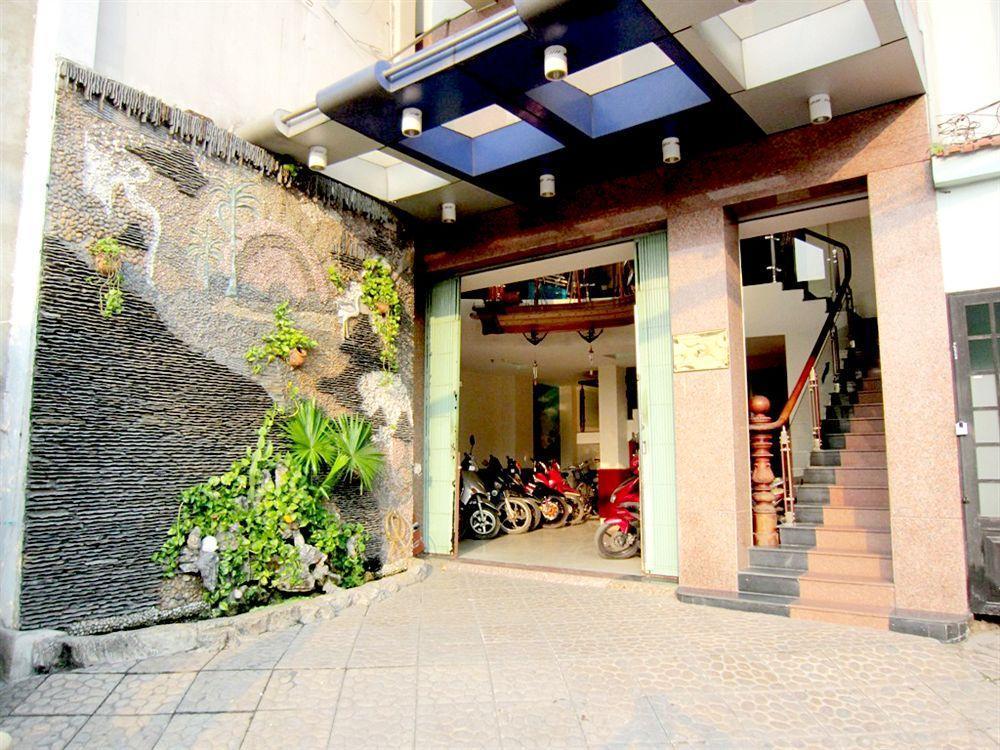 Mai Phuong Thao Hotel Hô Chi Minh-Ville Extérieur photo